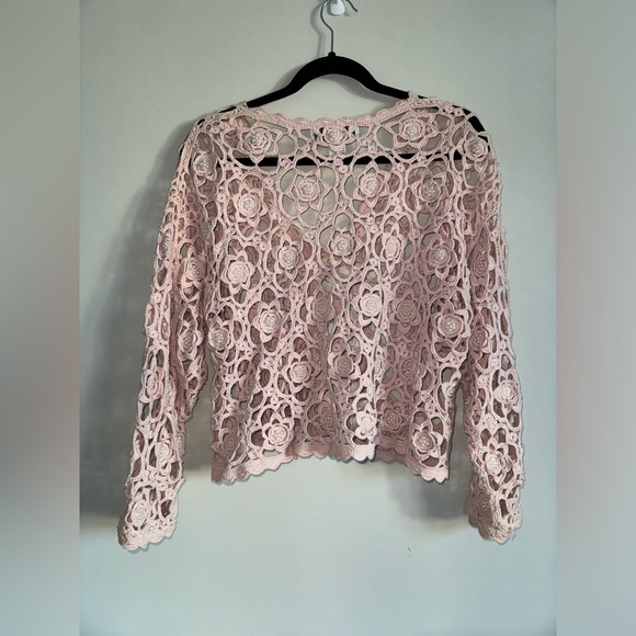 Vintage 80’s Reference Point Pastel Pink Crochet Floral Pearl Cotton Cardigan - Picture 2 of 7
